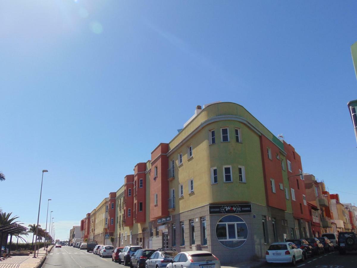 Aeropuerto Apartment Carrizal Exterior foto